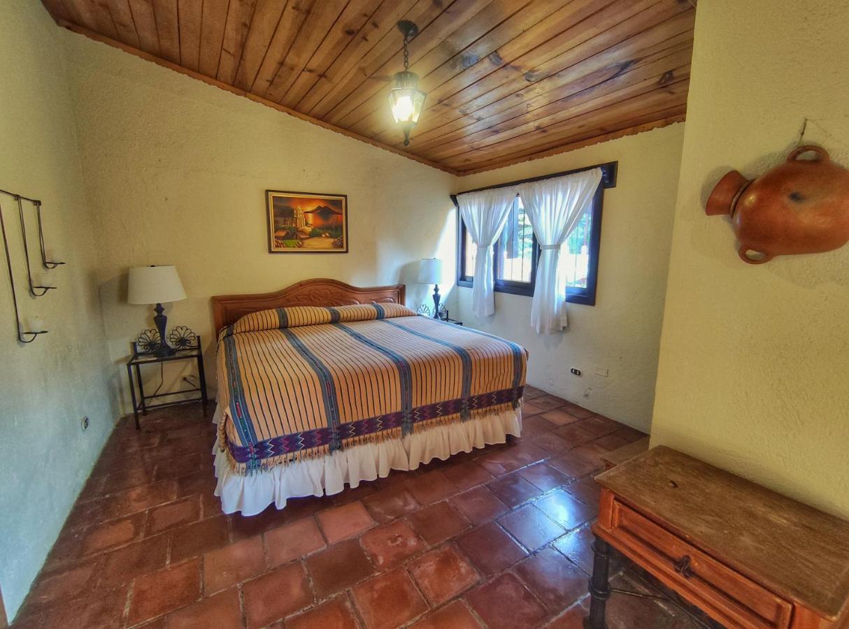 San Lucas Tolimán Hotel Toliman מראה חיצוני תמונה